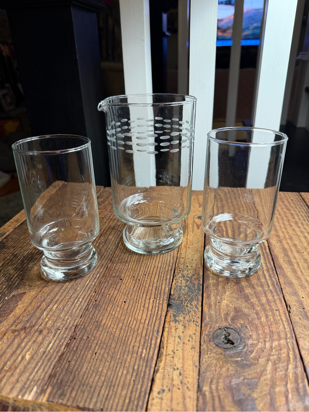 Vintage mid-century modern glassware set